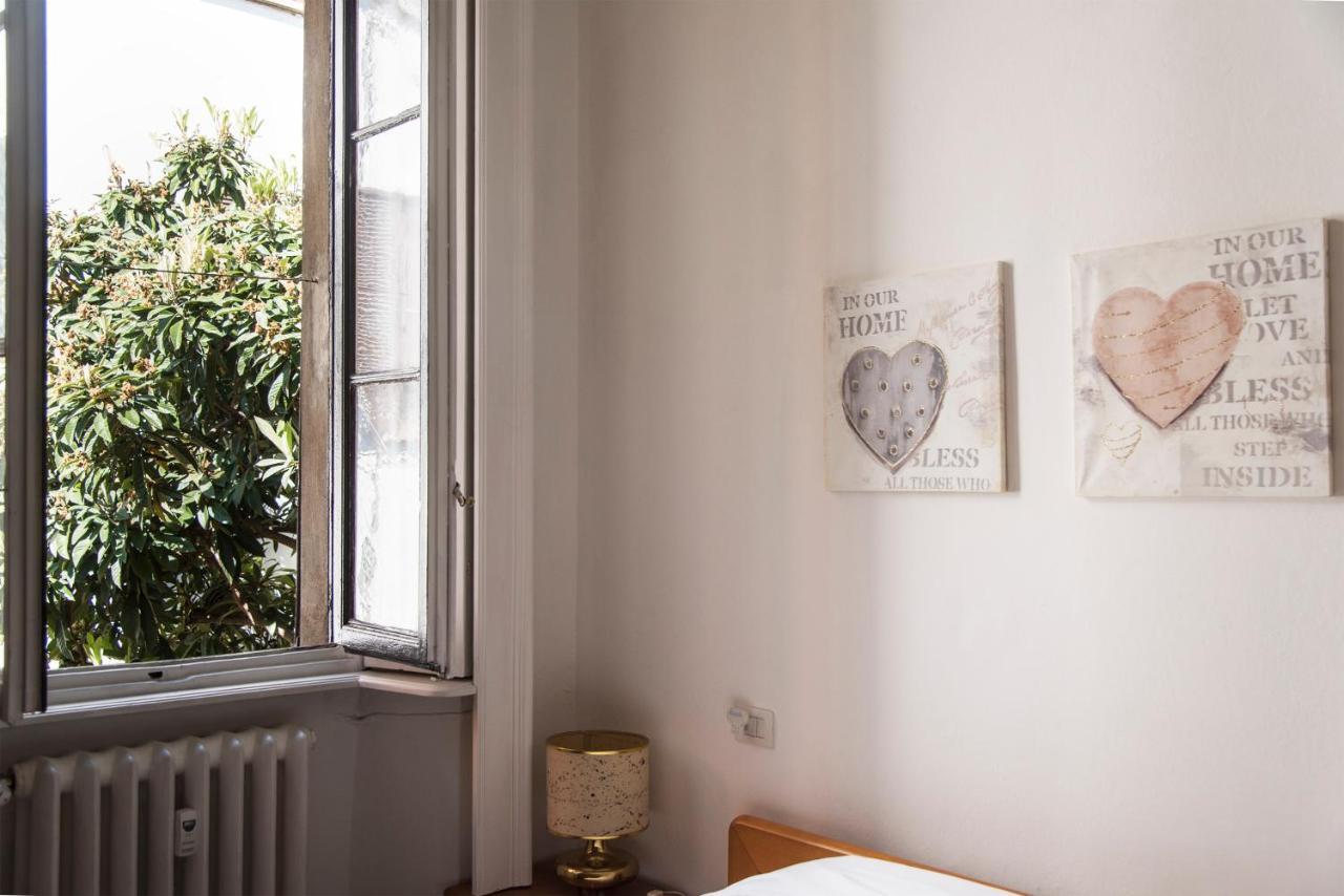 Peaceful Court Apartment In Shopping District 밀라노 외부 사진
