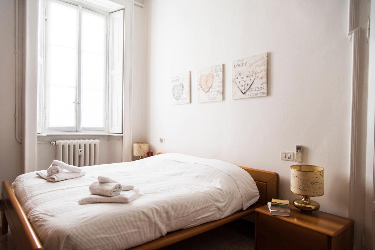 Peaceful Court Apartment In Shopping District 밀라노 외부 사진